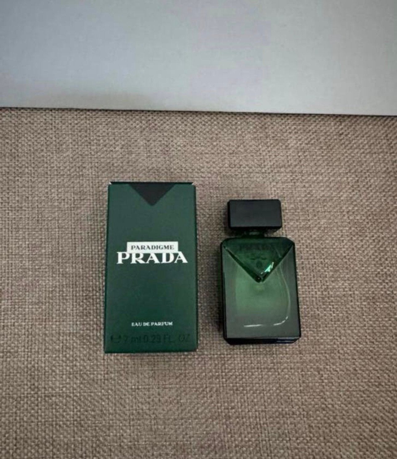 Prada paradigme eau de parfum 7 ml mini miniatuur nieuw!, Verzenden, Nieuw, Miniatuur, Gevuld