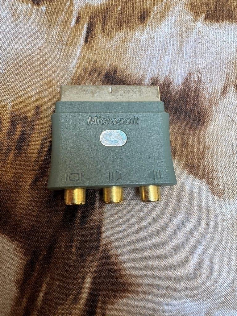 Microsoft Xbox 360 SCART Adapter, Spelcomputers en Games, Spelcomputers | Xbox | Accessoires, Ophalen of Verzenden, Gebruikt, Overige typen