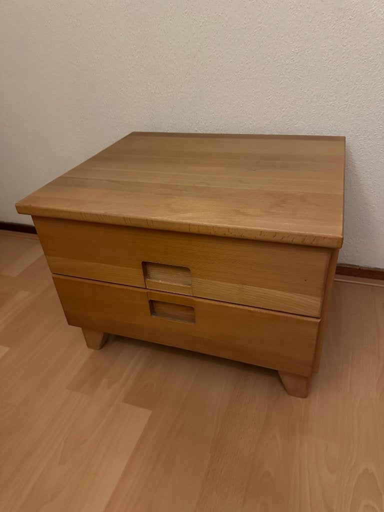 Foto 7 van 2-Persoons houten ledikant van massief beuken