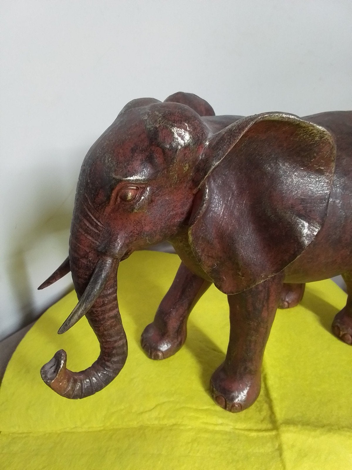 15310) Vintage  Olifant Beeld - Handgemaakt, Ophalen of Verzenden, 20 - 50 cm, Beeld, Bruin