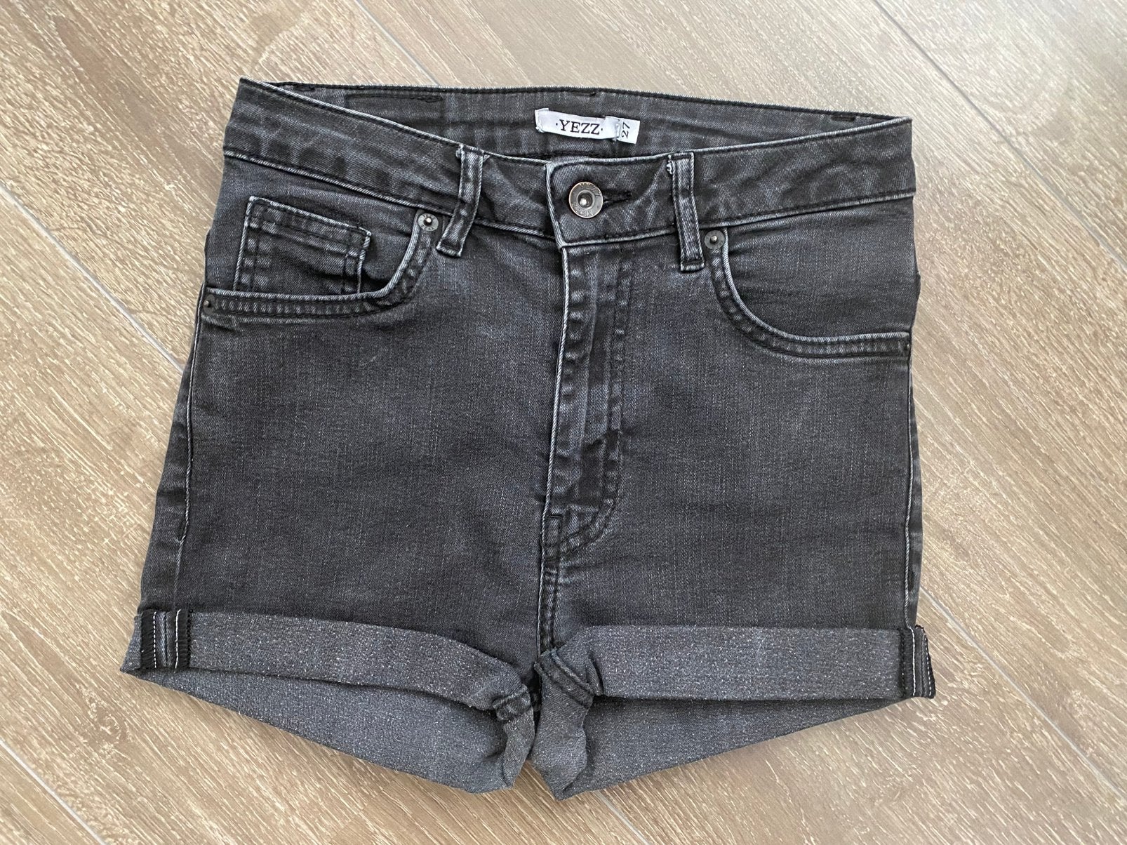 Z.G.A.N. Dames meisjes korte broek zwart maat 27 34 176 YEZZ, Kleding | Dames, Zwart, Ophalen of Verzenden, Zo goed als nieuw
