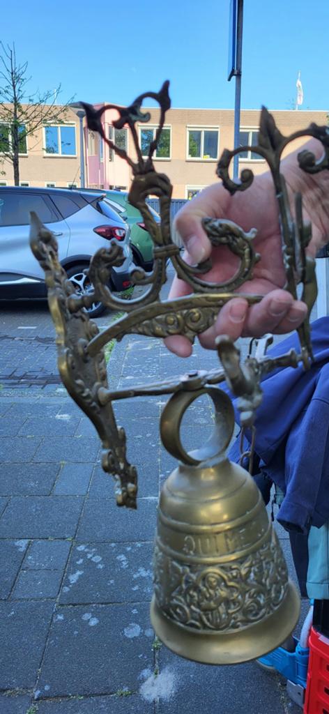 Antieke bronzen deurbel met engel en draak, Ophalen of Verzenden, Brons