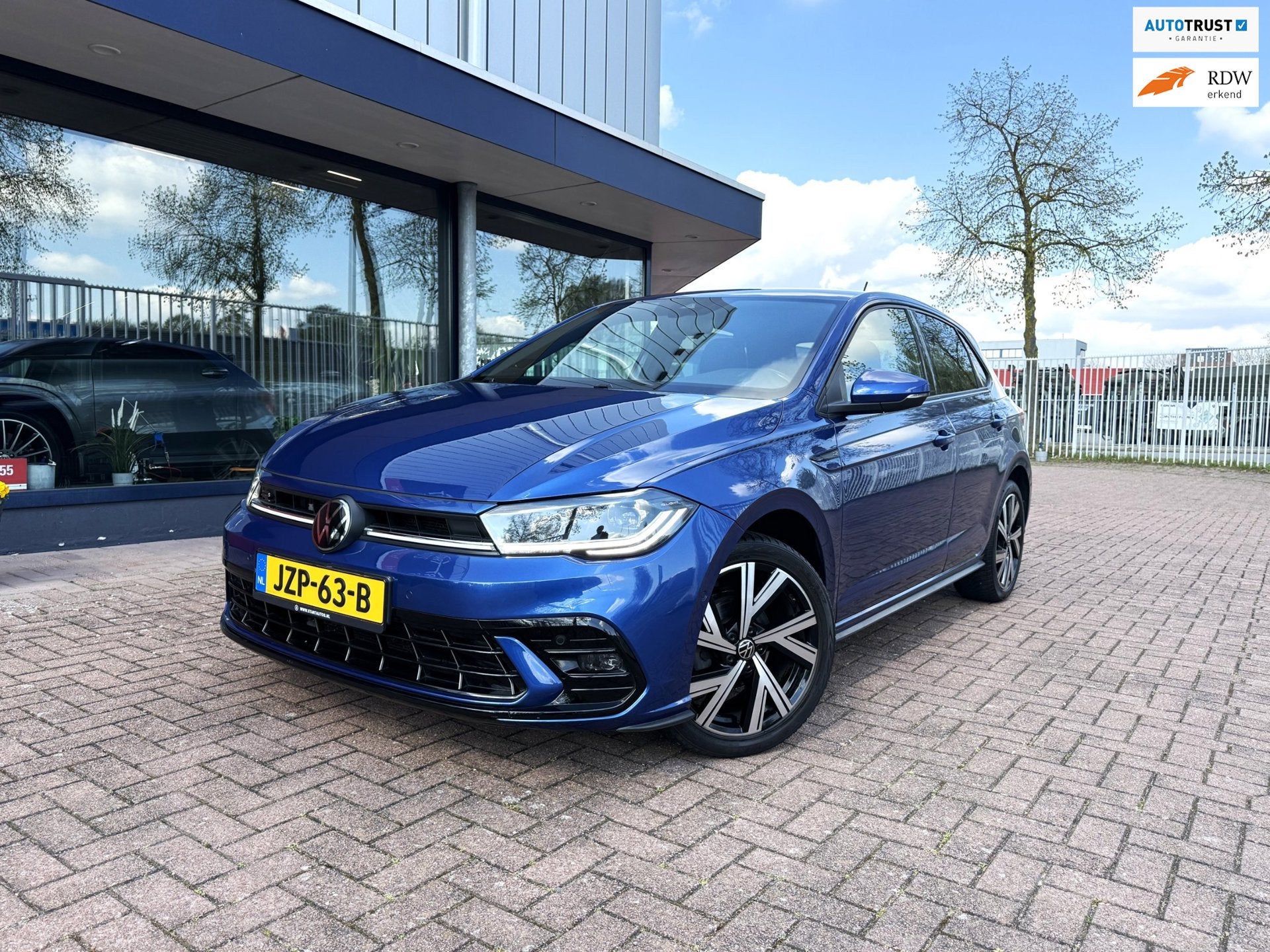 Volkswagen POLO 1.0 TSI R-Line | IQ Light | Virtual | ACC, Auto's, Dealer onderhouden, Gebruikt, 95 pk, Alcantara