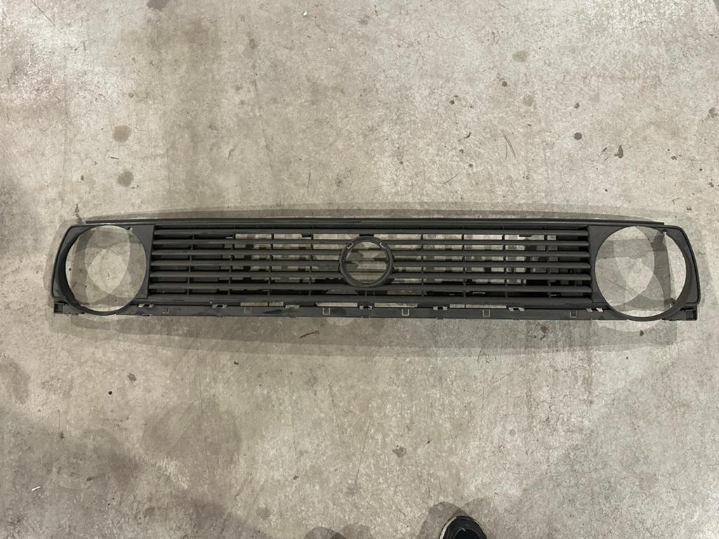 VW Golf 2 Grill met 7 Lamellen, Auto-onderdelen, Ophalen, Gebruikt, Voor, Volkswagen