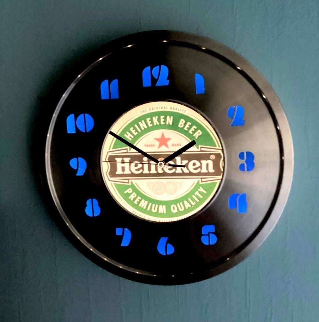 Mancave RVS Heineken klok met LED verlichting., Verzamelen, Ophalen of Verzenden, Zo goed als nieuw, Overige typen, Heineken