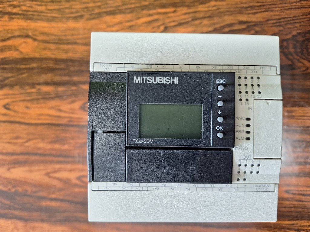 Mitsubishi PLC FX3G-24MT ESS 230V met display, Ophalen of Verzenden, Gebruikt
