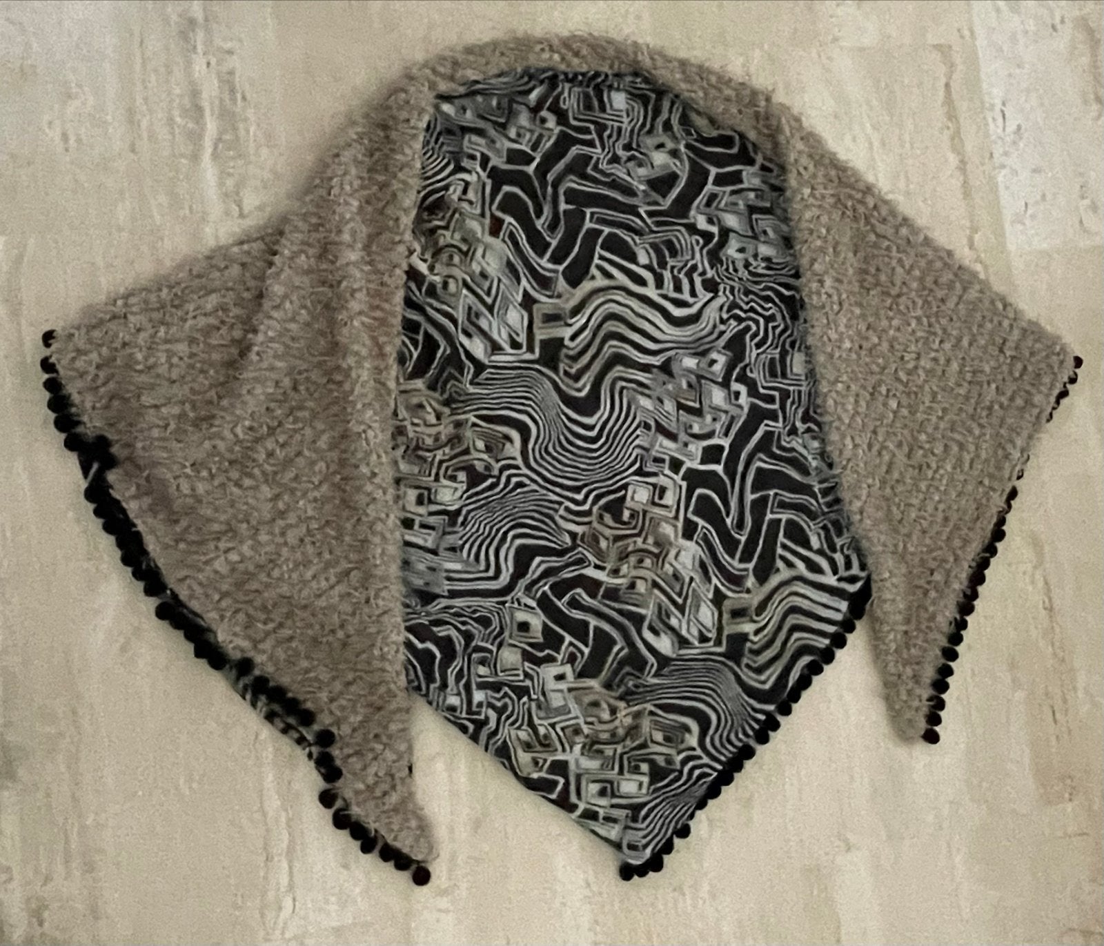 Mooie grote Stola/shawl, Kleding | Dames, Mutsen, Sjaals en Handschoenen, Ophalen of Verzenden, Zo goed als nieuw, Maat 46/48 (XL) of groter