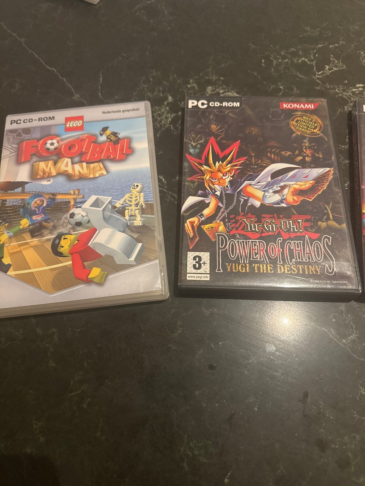 PC CD-ROM Games: Lego Voetbal Mana, Yu-Gi-Oh!, South Park, Gebruikt, Vanaf 18 jaar, Overige genres, 1 speler