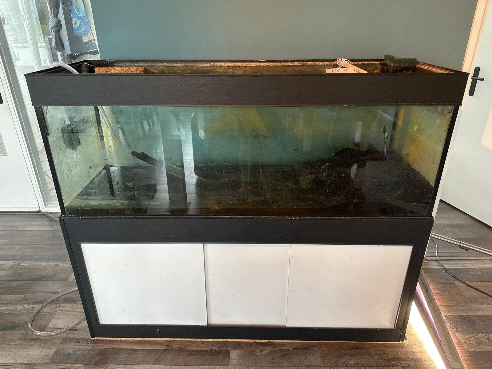 Gratis 360 liter aquarium inclusief frame, Ophalen of Verzenden, Gebruikt, Leeg aquarium