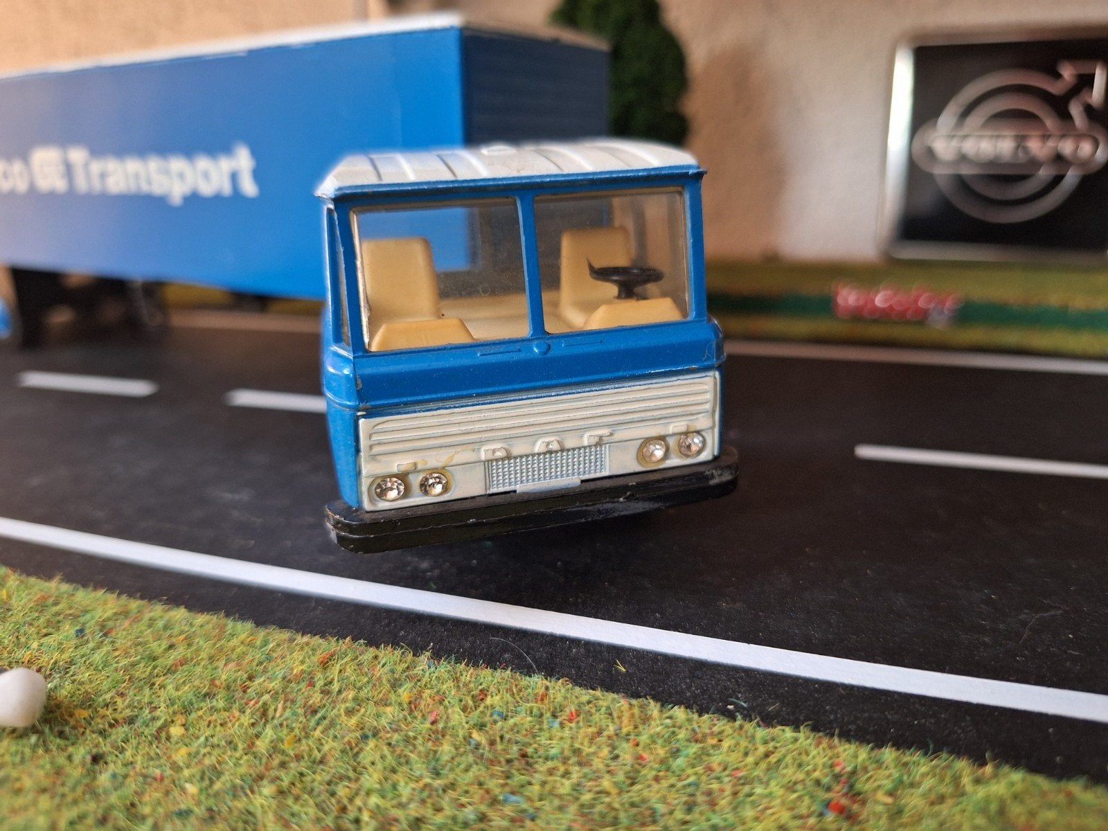 DAF 2600.     DAMCO, Hobby en Vrije tijd, Ophalen of Verzenden, Zo goed als nieuw, Bus of Vrachtwagen, Lion Toys