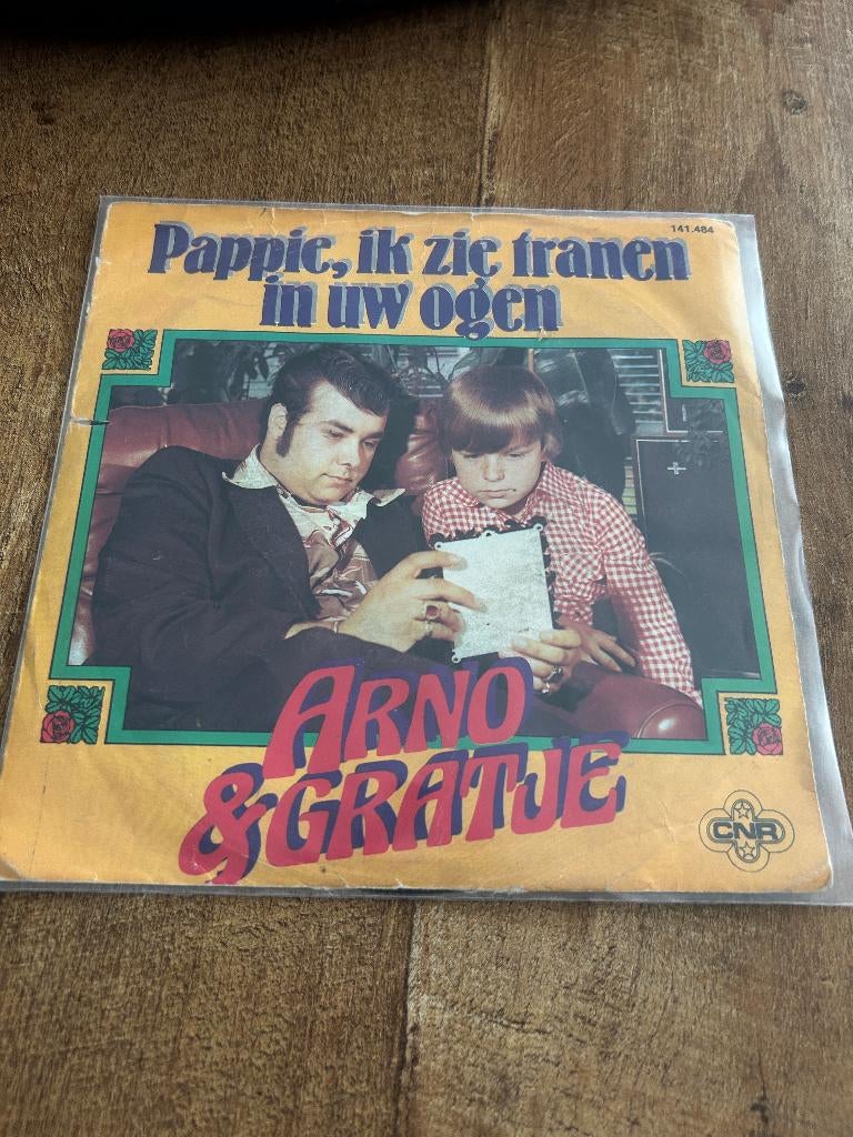 Arno en Gradje-Pappie ik zie tranen, Cd's en Dvd's, Vinyl Singles, Gebruikt, 7 inch, Single, Ophalen of Verzenden
