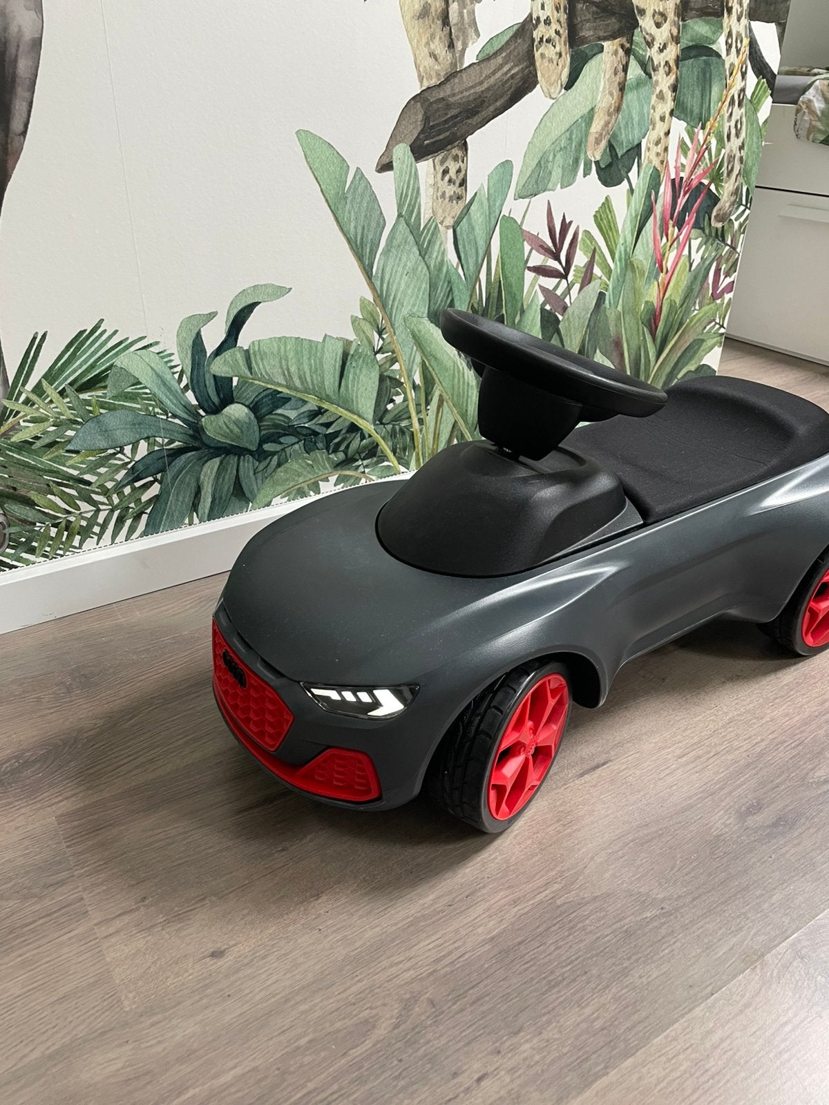 Loopauto Audi Quatro Grijs kind speelgoed met led lampen, Ophalen of Verzenden