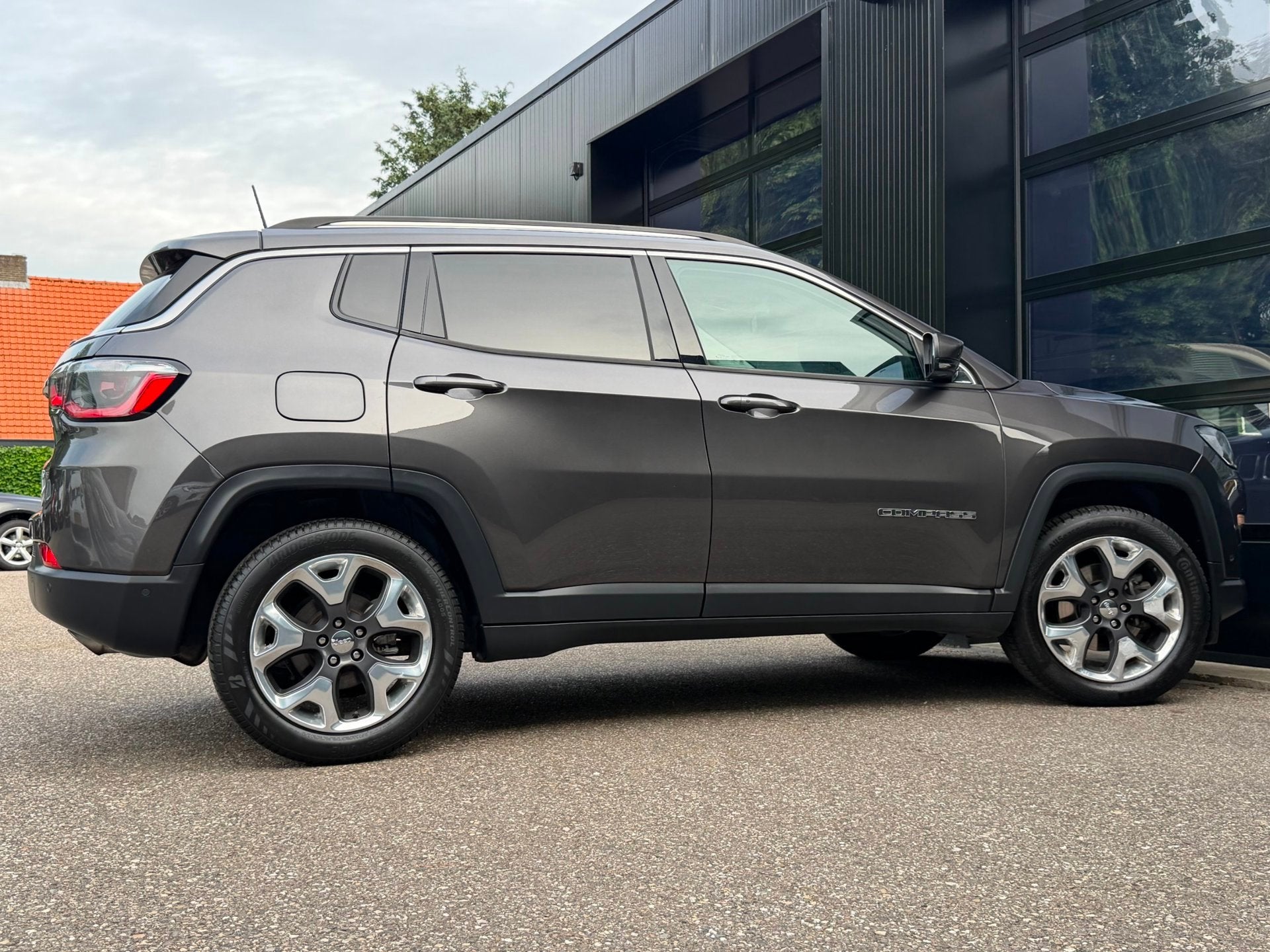 Jeep Compass 1.4 MultiAir Limited LED Navi Camera Beats, Auto's, Jeep, Voorwielaandrijving, 450 kg, Gebruikt, Euro 6