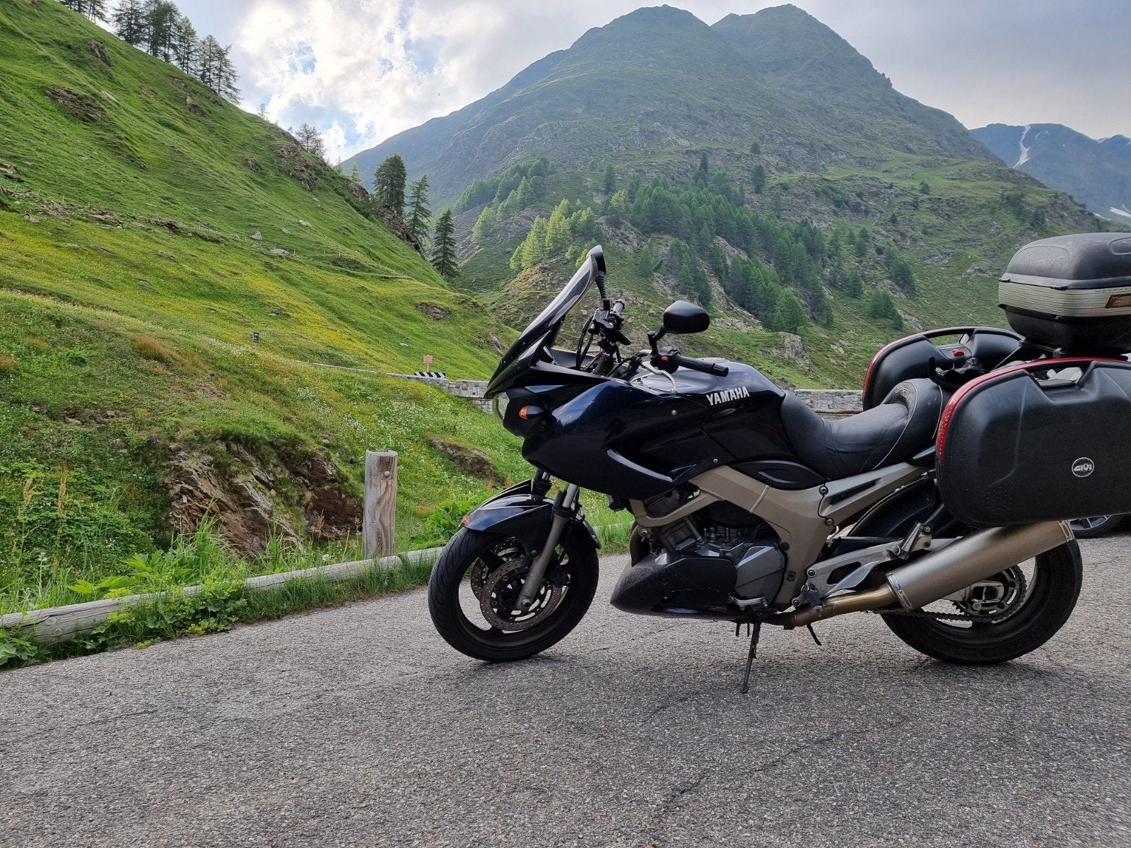 Yamaha TDM 900 2003 met zijkoffers en topkoffer, Motoren, Motoren | Yamaha, Particulier, Toermotor