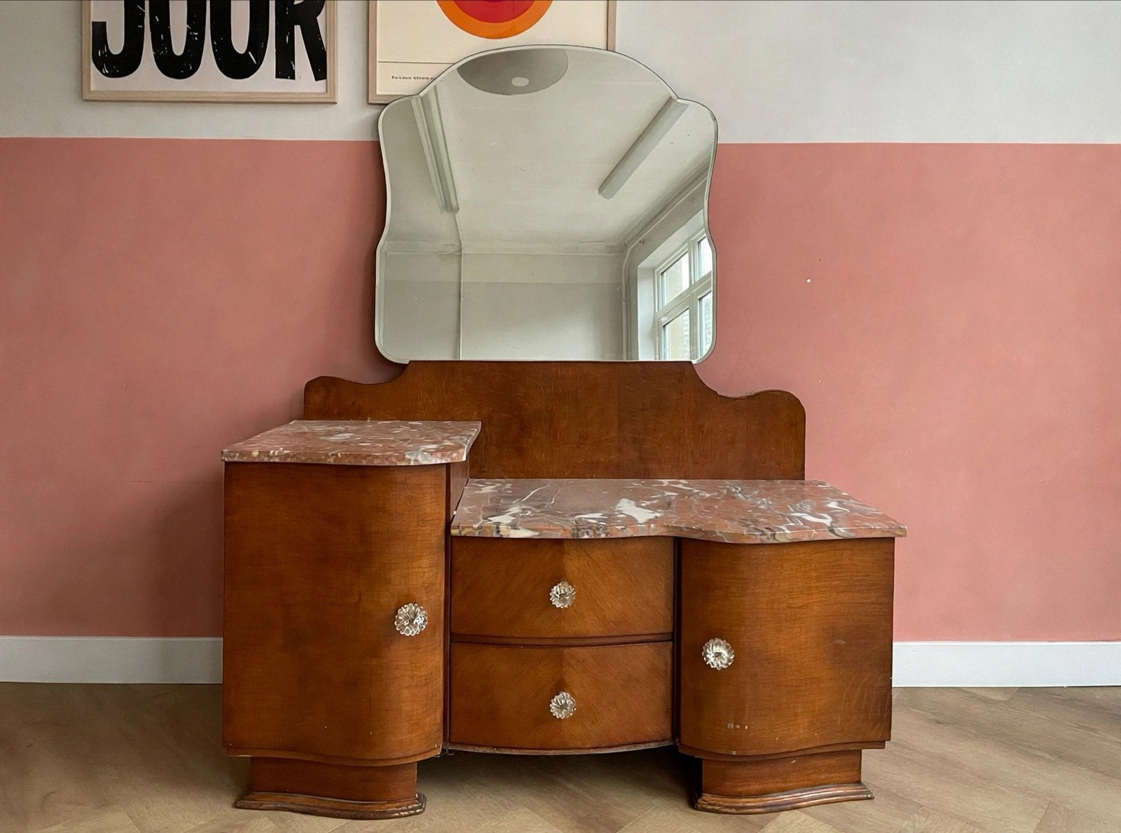 Vintage Art Deco Kaptafel/Dressoir Notenhout Rood Marmer, Ophalen