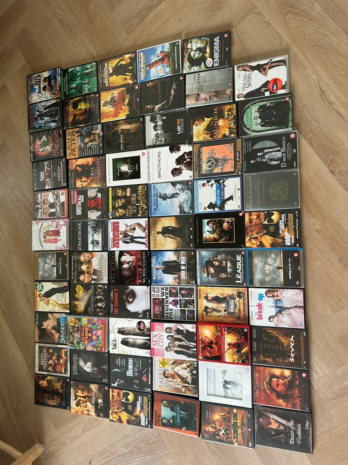 Verschillende speelfilm en voorstellingen op CD, Alle leeftijden, Ophalen, Zo goed als nieuw