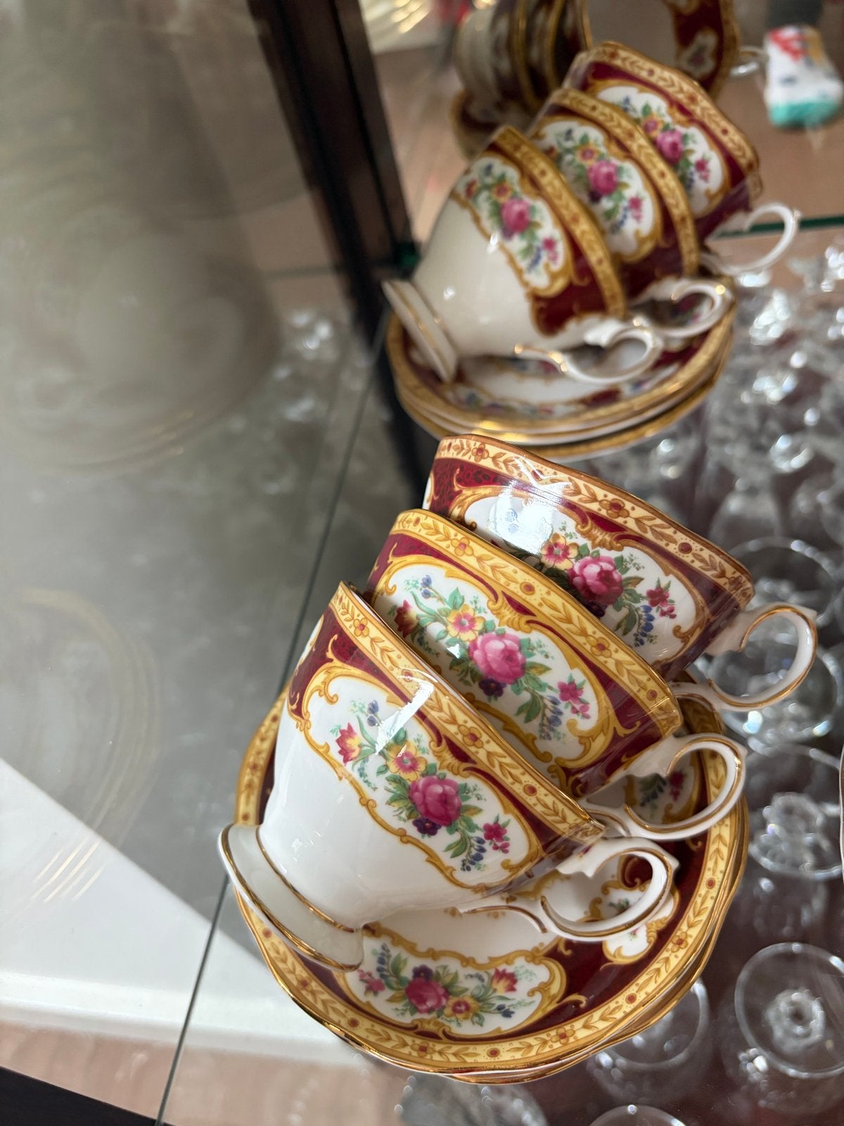 Royal Albert Lady Hamilton theekopjes en schotels, Ophalen of Verzenden