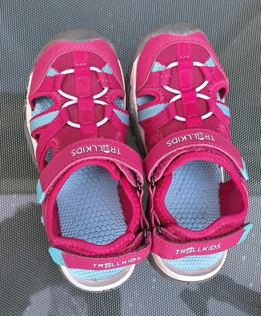 Roze sandalen met dichte neus van Trollkids maat 30, Meisje, Schoenen, Trollkids, Ophalen of Verzenden
