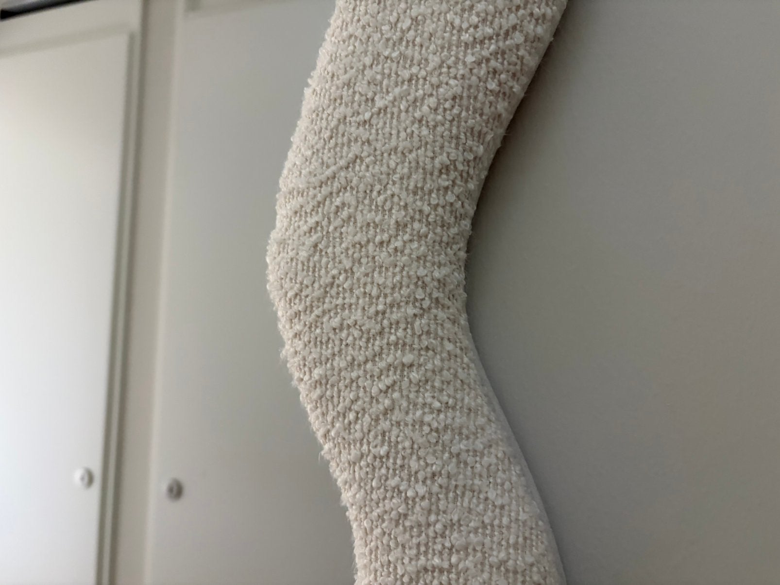 Boucle organische spiegel, Ophalen, Minder dan 50 cm, Zo goed als nieuw, Minder dan 100 cm