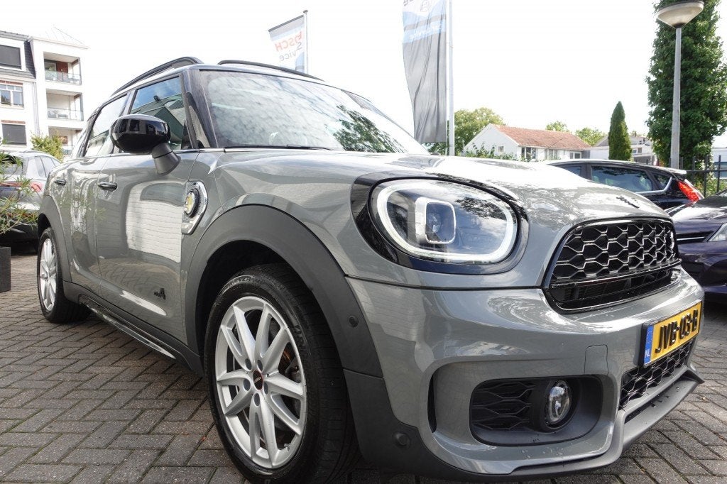 Mini COUNTRYMAN 2.0 CO.S E ALL4 CHIL Panorama Hybride AWD JC, Auto's, 125 pk, Gebruikt, Countryman, Bedrijf