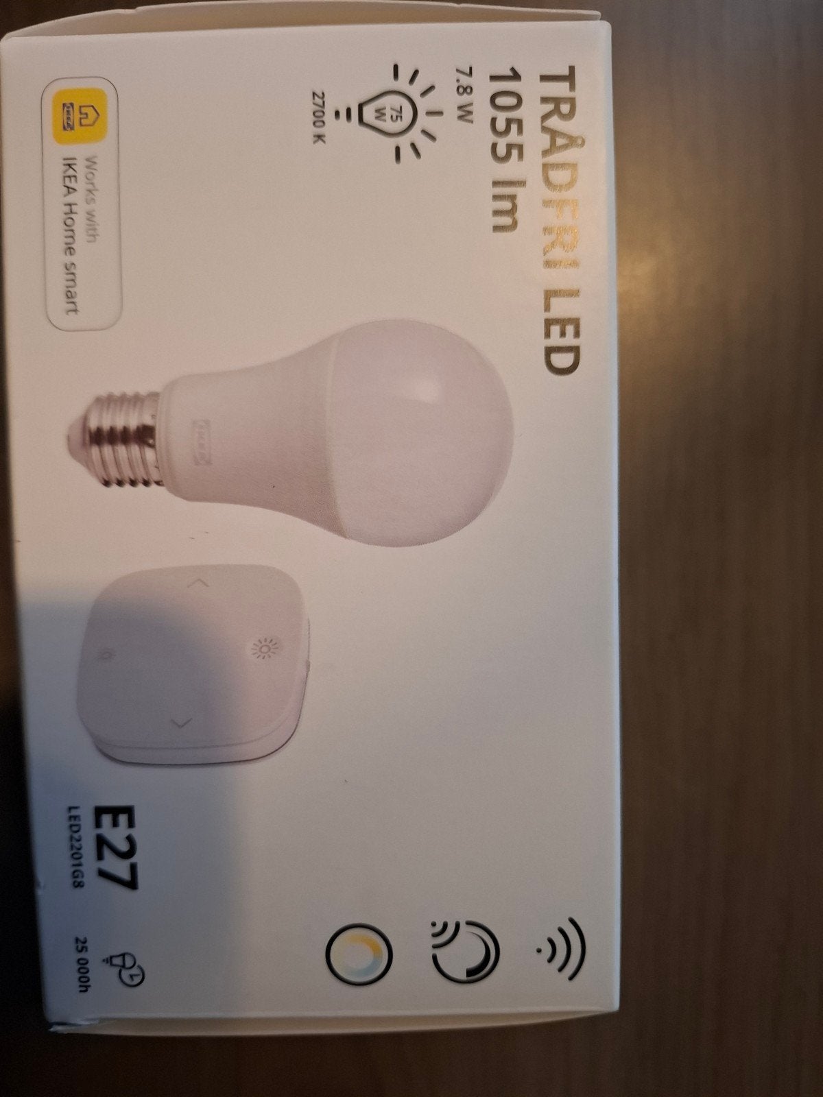 IKEA TRÅDFRI LED-lamp E27 met afstandsbediening, Led-lamp, Nieuw, IKEA, E27 (groot)