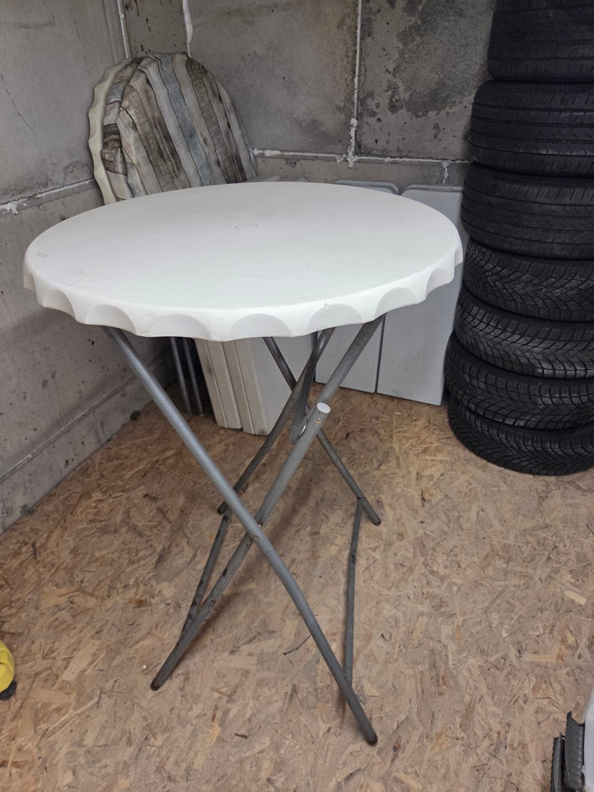 statafel diameter 80cm 112cm hoog, Ophalen, Gebruikt
