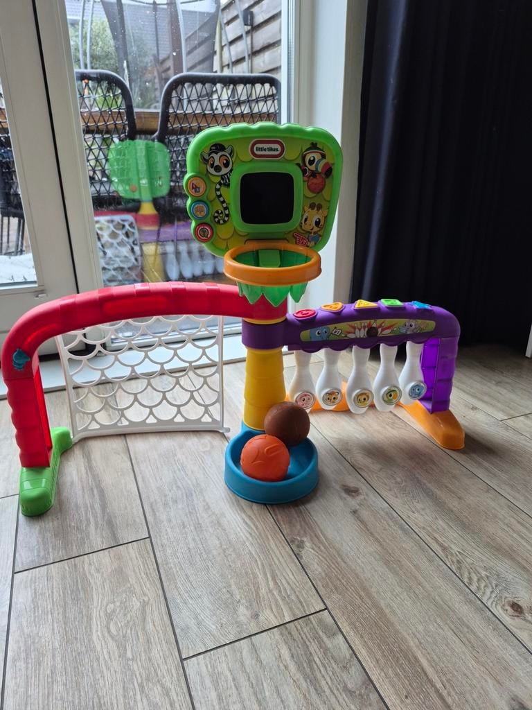 Little Tikes 3-in-1  Voetbal, Basketbal, Bowlin, Ophalen