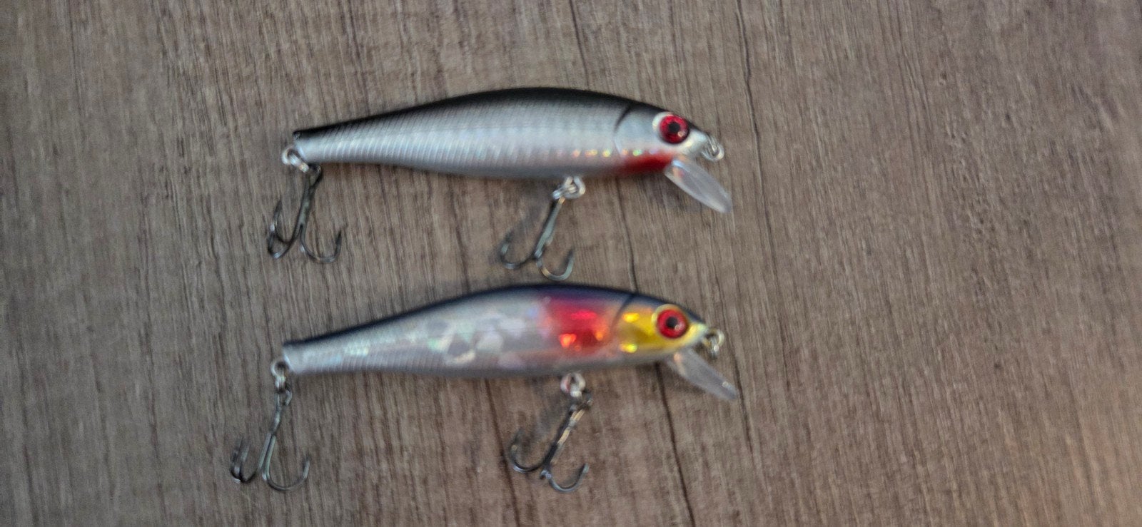 2 Nieuwe Pluggen voor Zeebaars, Snoek, Snoekbaars en Baars, Ophalen of Verzenden, Nieuw