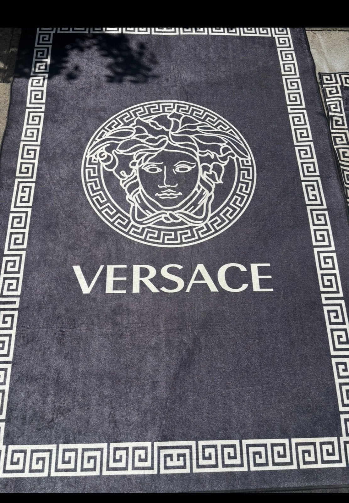 Versace badmat set - Gebruikt, Gebruikt, 100 tot 150 cm, Zwart, Rechthoekig
