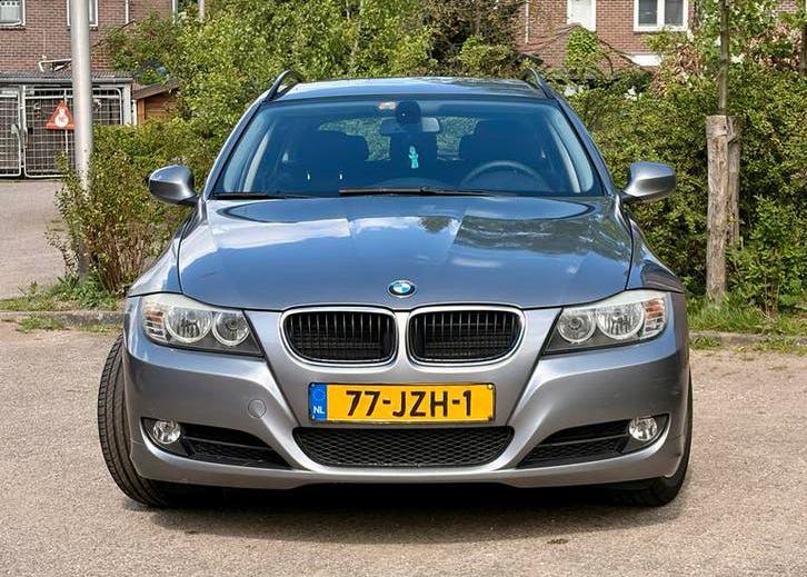 BMW 318i Touring (2009) – Goed onderhouden | Nieuwe APK |, Auto's, Achterwielaandrijving, Origineel Nederlands, Handgeschakeld