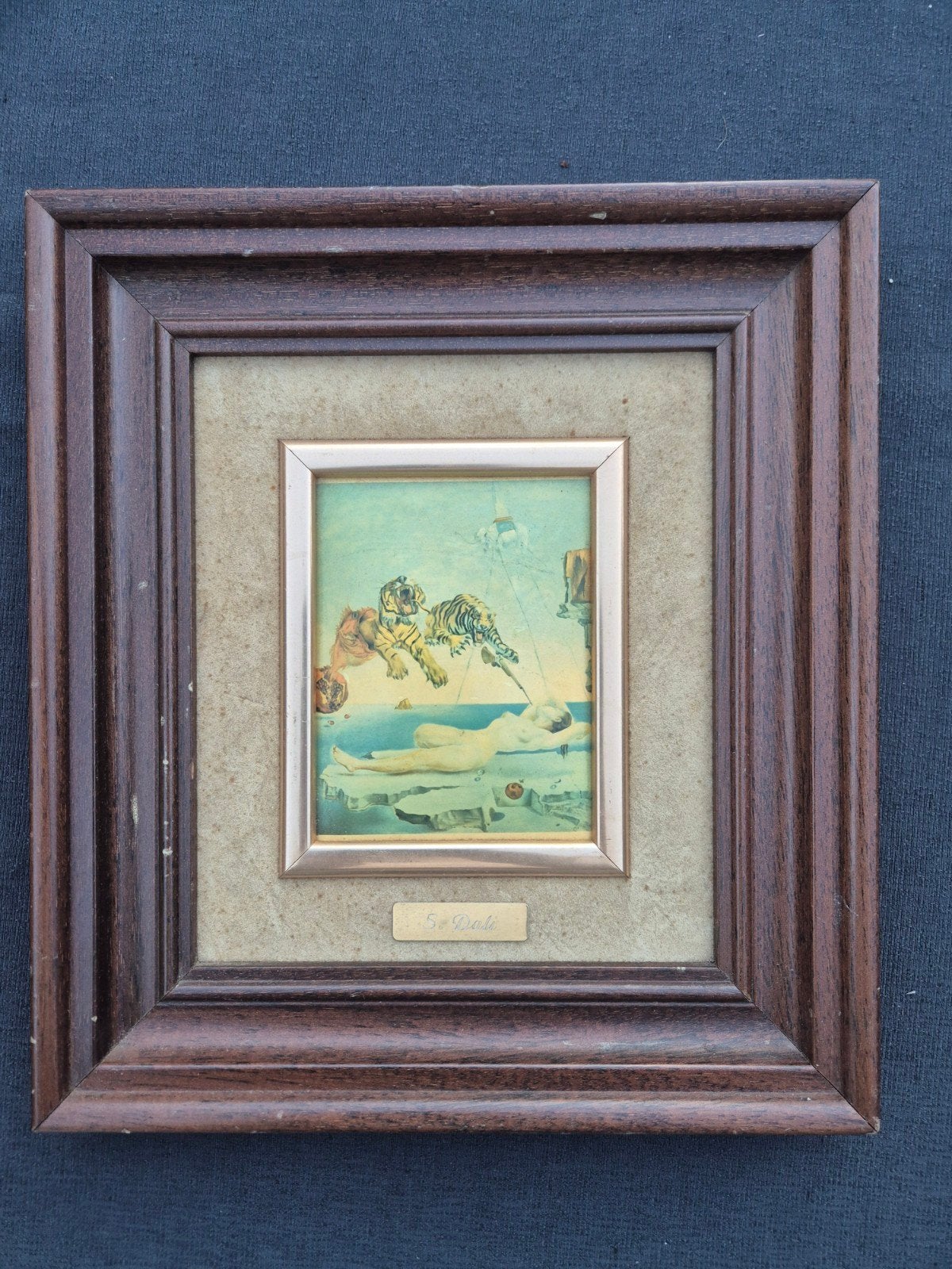 Salvador Dalí - Droom veroorzaakt door de vlucht van een bij, Ophalen of Verzenden, Ingelijst, Print, Hout