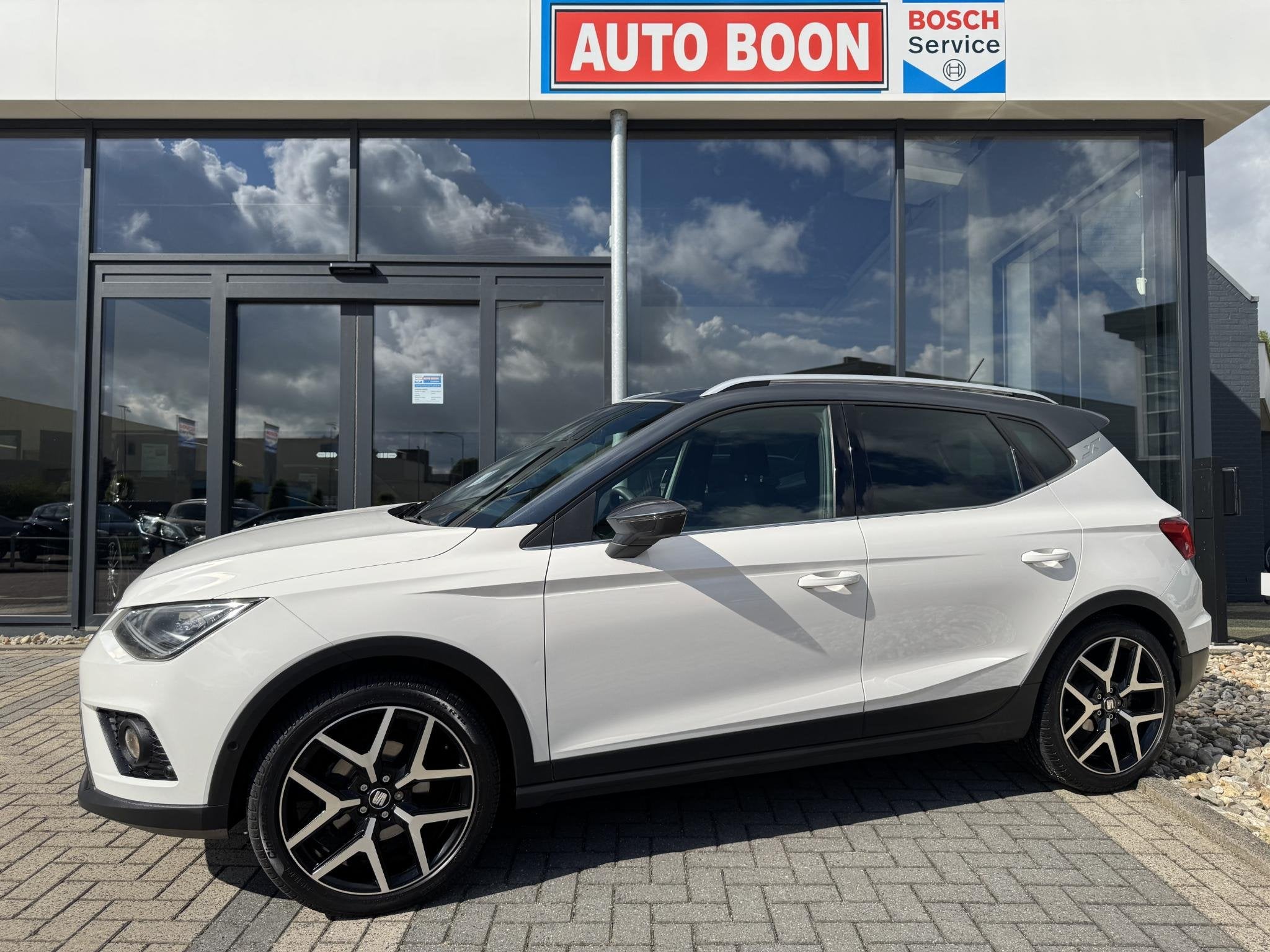SEAT Arona 1.0 TSI 116PK FR DSG7 AUTOMAAT APPCARPLAY/NAVI/LE, Dealer onderhouden, Stof, 116 pk, Origineel Nederlands