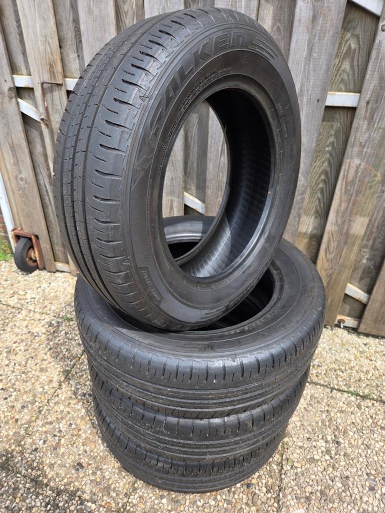 205 65 16 falken zomerbanden 6mm 150,- inclusief montage, Auto-onderdelen, Banden en Velgen, Gebruikt, 16 inch, Band(en), Personenwagen