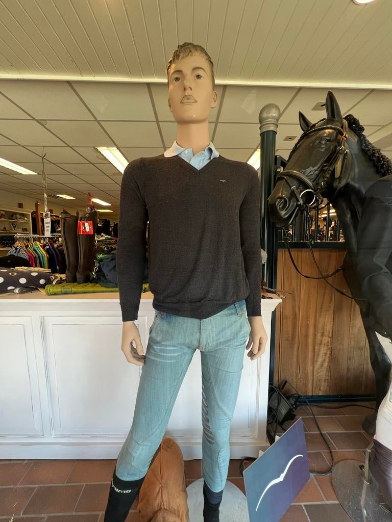 6 Paspoppen mooie dames, stoere mannen en een zwart paard, Hobby en Vrije tijd, Overige Hobby en Vrije tijd, Ophalen, Gebruikt