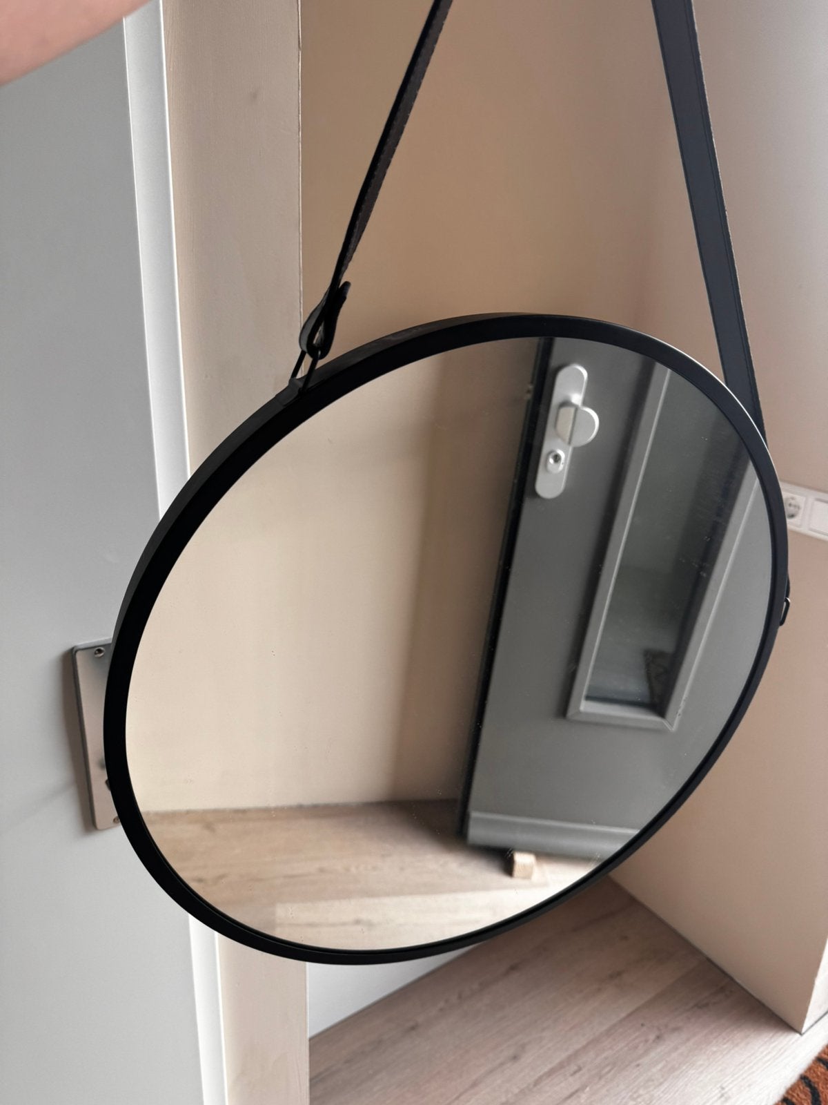 Ronde spiegel, Huis en Inrichting, Woonaccessoires | Spiegels, Ophalen, Minder dan 50 cm, Rond, Zo goed als nieuw