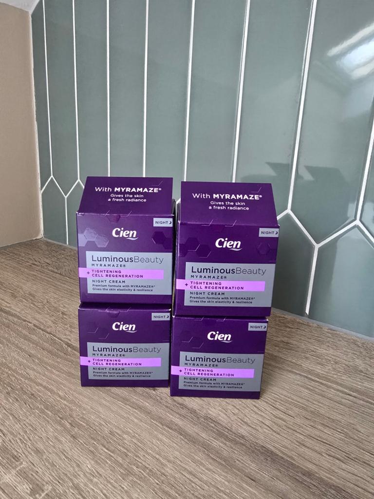 Cien Luminous Beauty nachtcrème 4 stuks, Sieraden, Tassen en Uiterlijk, Uiterlijk | Gezichtsverzorging, Ophalen of Verzenden, Nieuw