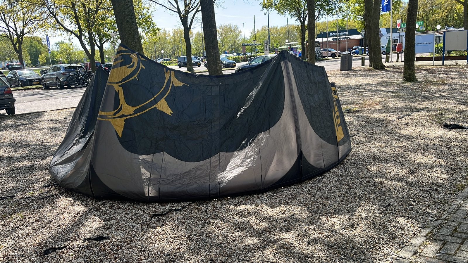 Slingshot fuel 13m moet snel weg!!, Foil, Ophalen, Zo goed als nieuw, 13 m²
