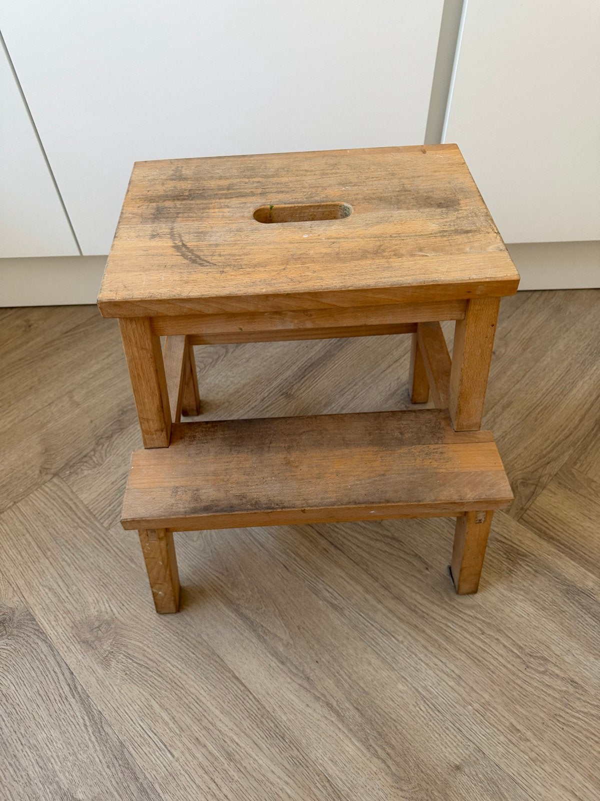Houten opstapje / krukje, Ophalen of Verzenden, Gebruikt, Hout