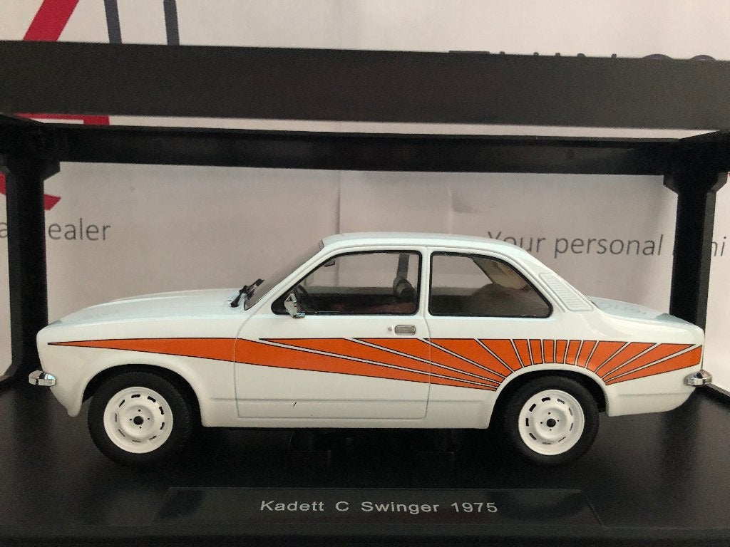 KK-Scale 1:18 Opel Kadett C Swinger 1973 wit/oranje, Ophalen of Verzenden, Nieuw, Auto, Overige merken