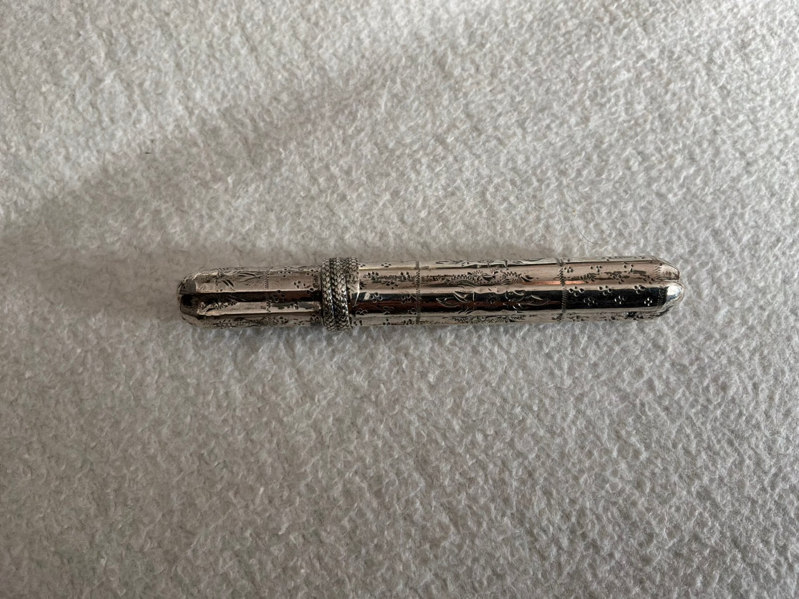 antieke naaldenkoker zilver met zwaardjes, Antiek en Kunst, Ophalen, Zilver