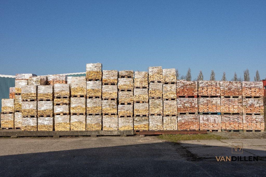Oude stenen - geeltjes - rode steen - ijssel - VB - HV - WF, Doe-het-zelf en Verbouw, Metselstenen, Ophalen of Verzenden, Bakstenen