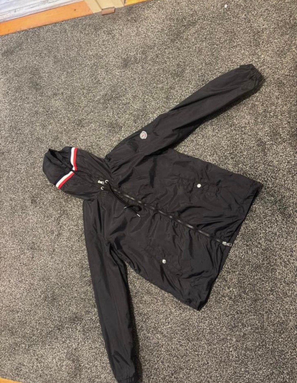 Moncler windbreaker, Ophalen of Verzenden, Zo goed als nieuw, Maat 46 (S) of kleiner, Zwart
