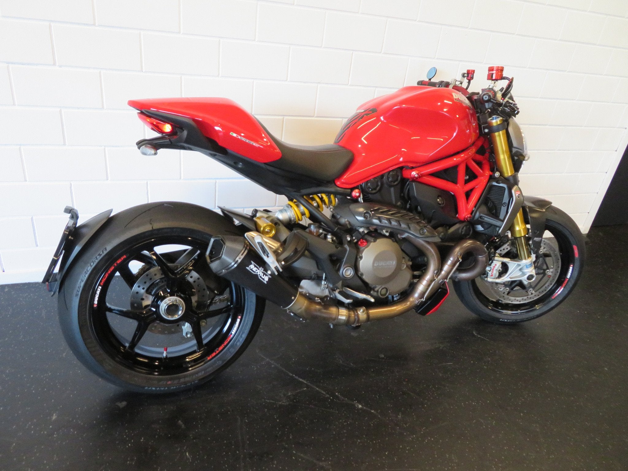 Ducati MONSTER 1200 S REMUS HISTORIE TOPPY (bj 2014), Motoren, Motoren | Ducati, Bedrijf, Naked bike