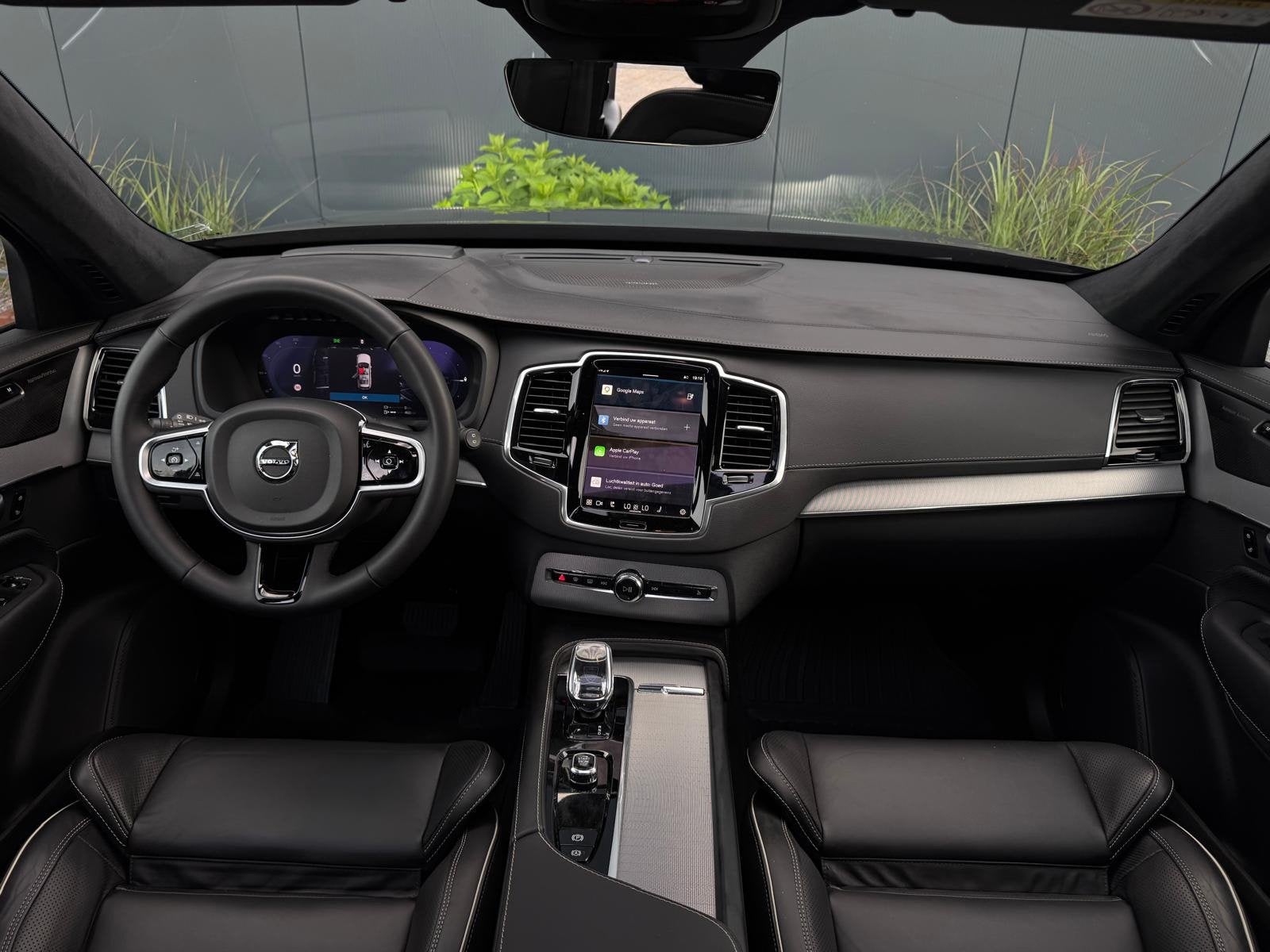 Volvo XC90 2.0 T8 Recharge AWD R DESIGN 455pk 7p PANO | LEDE, Auto's, Dealer onderhouden, Gebruikt, 4 cilinders, 7 stoelen