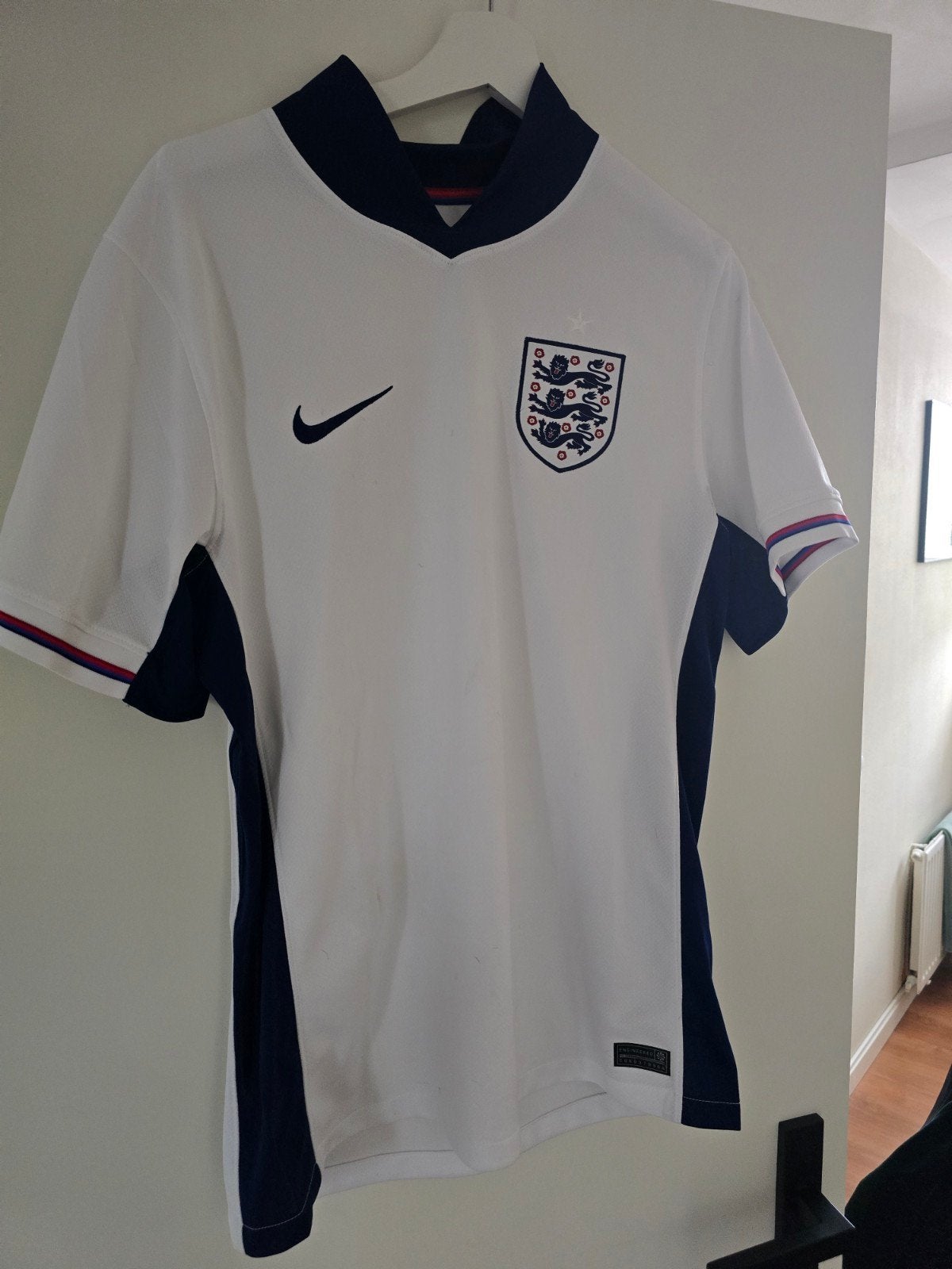 Nike Engeland Thuisshirt Maat M - Zo goed als nieuw, Maat M, Ophalen of Verzenden, Zo goed als nieuw, Shirt