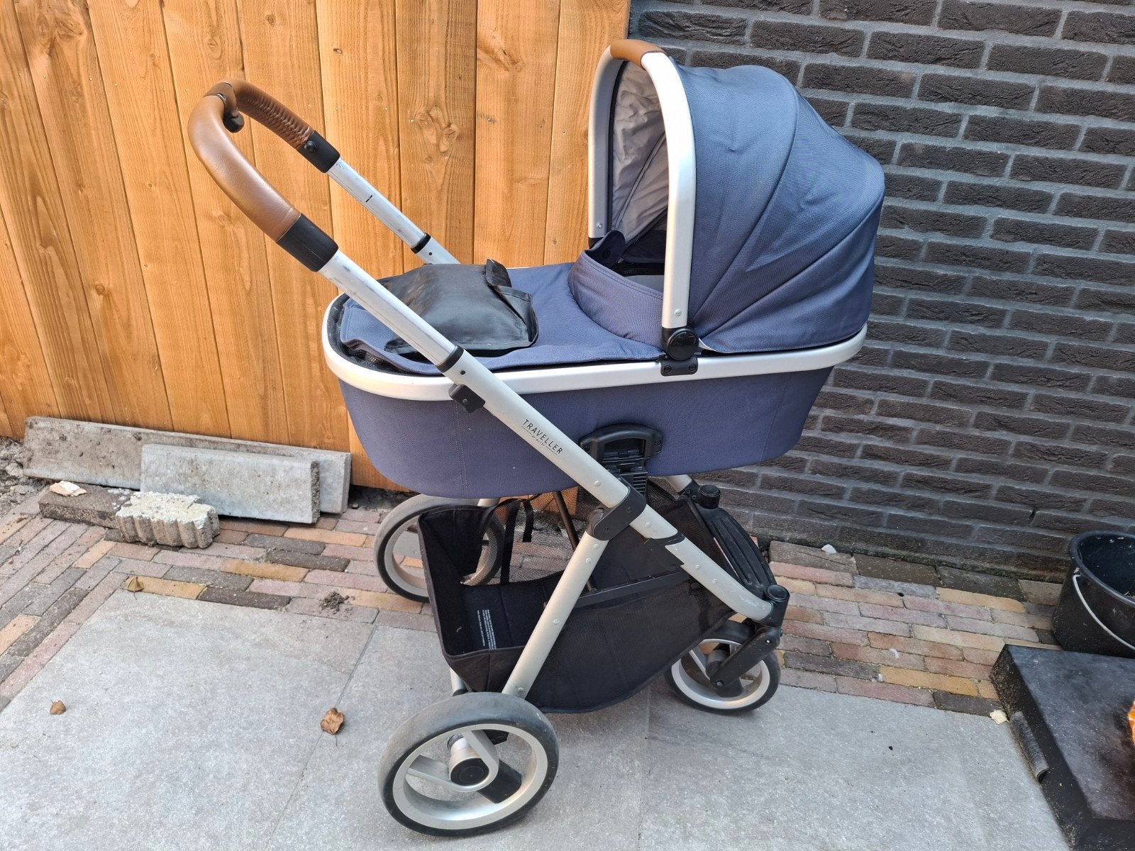 Foto 7 van Mutsy Traveller Combiwagen met Maxi-Cosi Rock Antraciet
