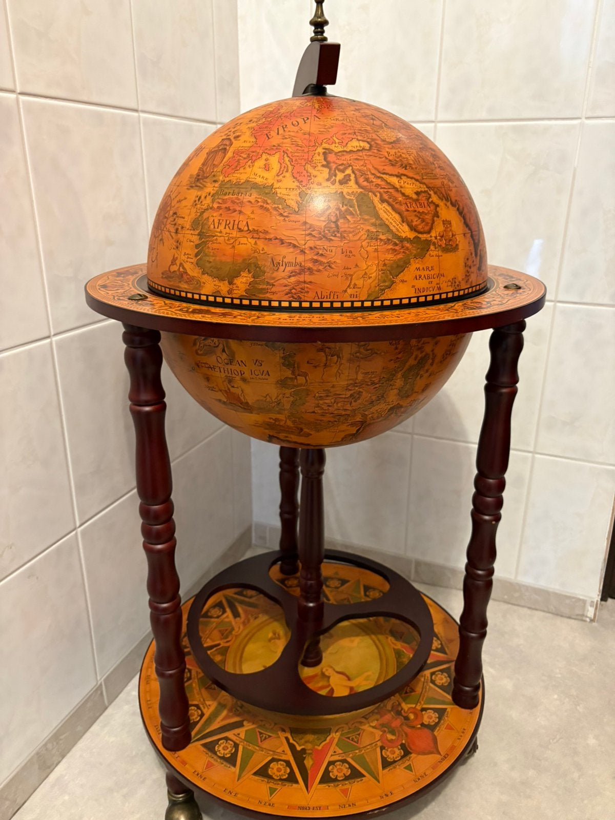 Bar globe drank wereldbol barglobe minibar globebar, Ophalen of Verzenden, Zo goed als nieuw