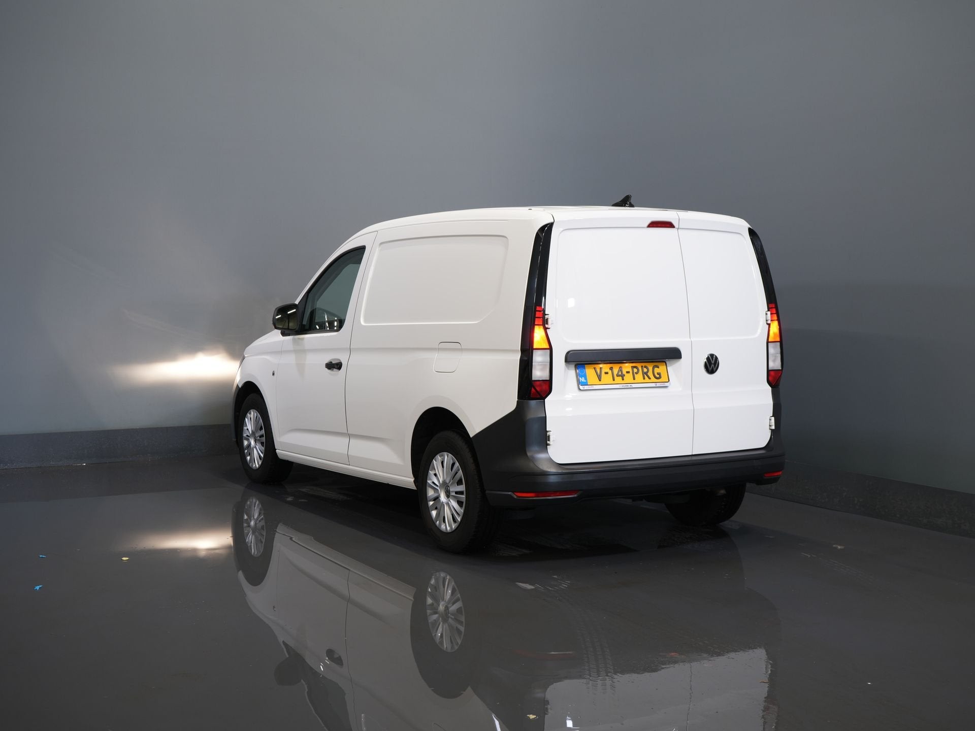Volkswagen Caddy Cargo 2.0 TDI 100 pk Omvormer/ Sortimo/ Cru, Voorwielaandrijving, Gebruikt, 4 cilinders, Volkswagen