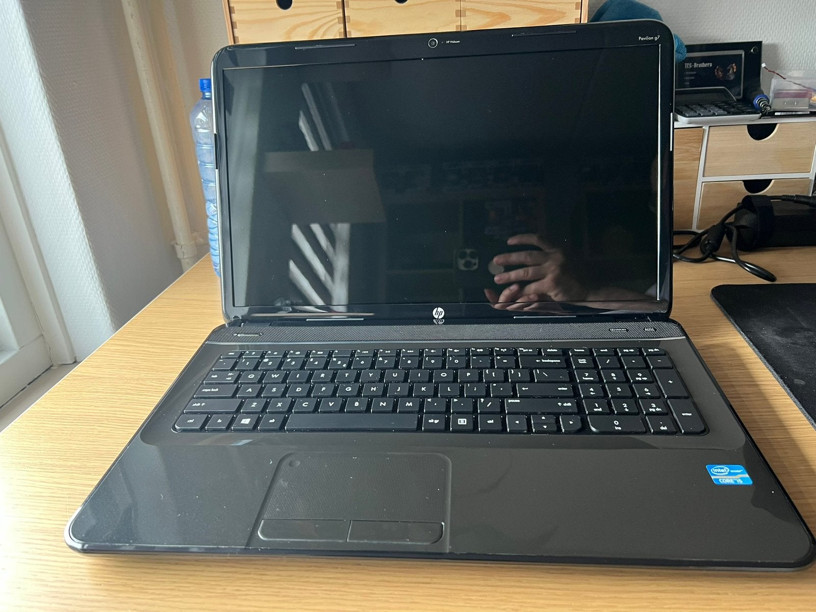 Goed werkende HP Pavilion G7, Computers en Software, Gebruikt, Met videokaart, 2 tot 3 Ghz, Qwerty