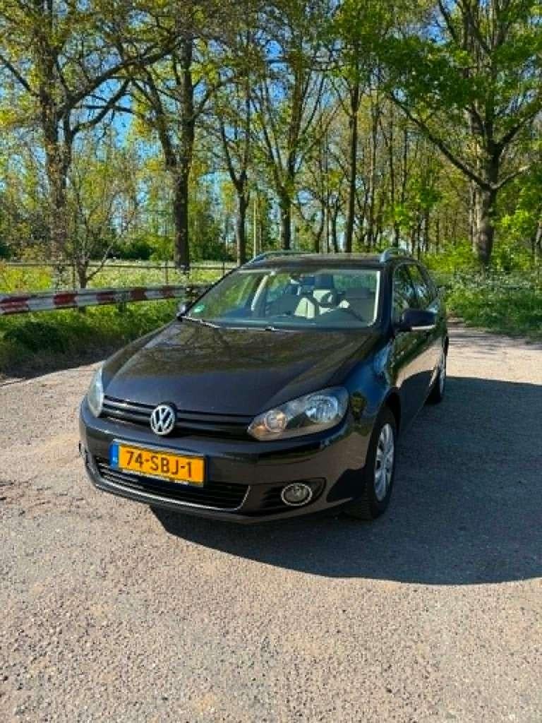 Volkswagen Golf 1.2 TSI 77KW Variant 2011 Zwart NIEUWE APK!, Auto's, Voorwielaandrijving, Stof, 680 kg, 4 cilinders